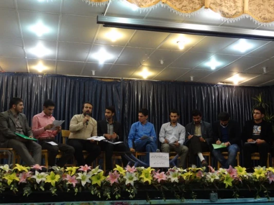 در یک مناظره ی انتخاباتی  ؛
کاندیداتورهای شورای صنفی رفاهی دانشجویی شهید مدرس از خود دفاع کردند. 2