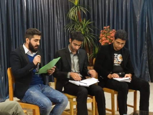 در یک مناظره ی انتخاباتی  ؛
کاندیداتورهای شورای صنفی رفاهی دانشجویی شهید مدرس از خود دفاع کردند. 2