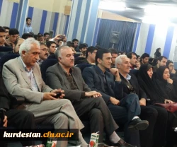 دانشجو معلمان  دختر و پسر در پردیس شهید مدرس کردستان برگزار  کردند :
دومین نشست تخصصی ئیواره ییک له گه ل شیعر و چیروک 2