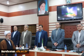 از صبح امروز در اردوگاه شهید باهنر تهران آغاز شد:
اولین دوره آموزشی_کارگاهی معاونان توسعه منابع و امور دانشجویی پردیس های دانشگاه فرهنگیان