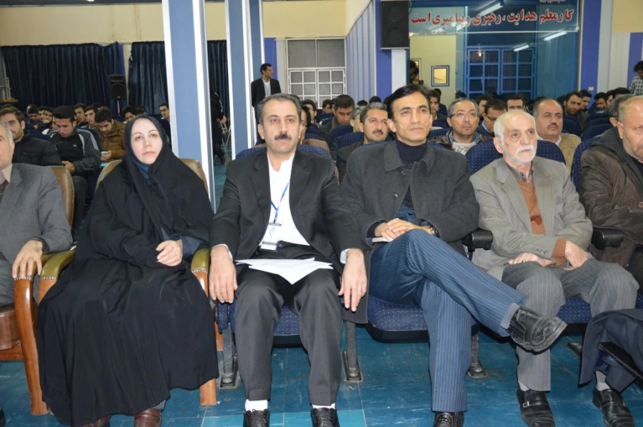 دردانشگاه فرهنگیان کردستان ،  پردیس شهید مدرس سنندج  برگزار شد:

نخستین همایش تربیت سیاسی و اجتماعی ، جایگاه و اقتضائات آن در تربیت معلم 4