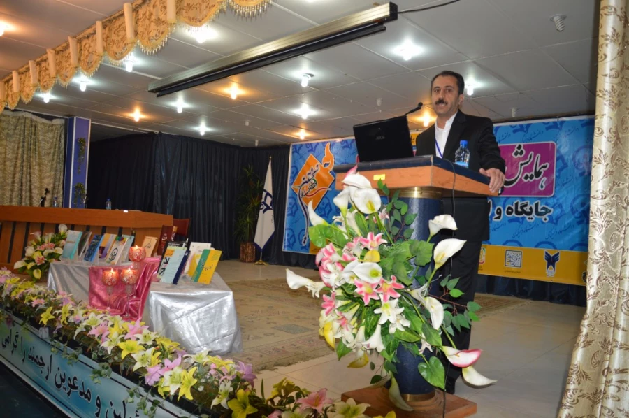 دردانشگاه فرهنگیان کردستان ،  پردیس شهید مدرس سنندج  برگزار شد:

نخستین همایش تربیت سیاسی و اجتماعی ، جایگاه و اقتضائات آن در تربیت معلم 11