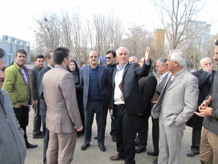 رئیس دانشگاه فرهنگیان کردستان  در دیدار سه ساعته  ی استاندار از این مدیریت اعلام کرد ؛

دانشگاه فرهنگیان کردستان ، کمبود بودجه و امکانات دارد . 5