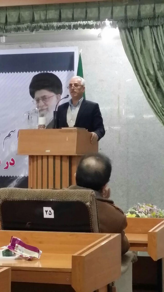 مراسم معارفه 

امروز چهارشنبه 30 دیماه در دانشگاه فرهنگیان 2