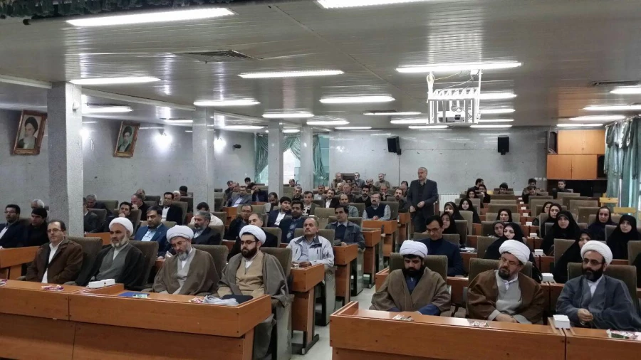 مراسم معارفه 

امروز چهارشنبه 30 دیماه در دانشگاه فرهنگیان 3