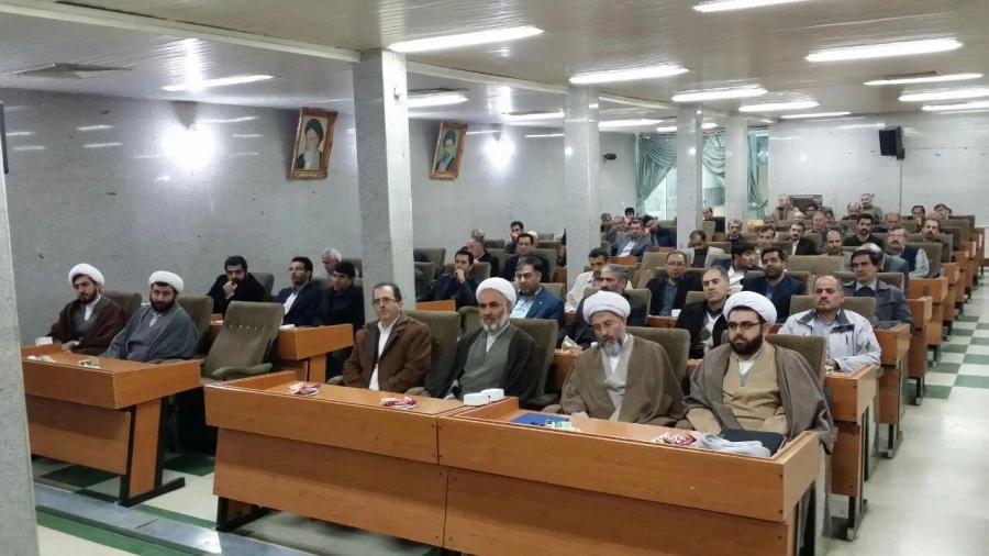 مراسم معارفه 

امروز چهارشنبه 30 دیماه در دانشگاه فرهنگیان 4