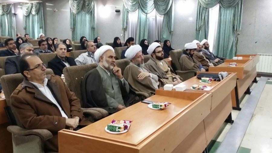 مراسم معارفه 

امروز چهارشنبه 30 دیماه در دانشگاه فرهنگیان 11