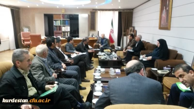 اولین جلسه ی هیات امنای استانی دانشگاه فرهنگیان کردستان با حضور استاندار برگزار شد