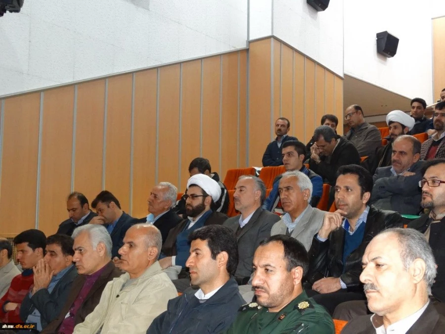 حضور دانشگاه فرهنگیان کردستان در برگزاری جشن انقلاب ویژه دهه فجر
همگام با دانشگاهیان استان در دانشگاه علوم پزشکی کردستان 3