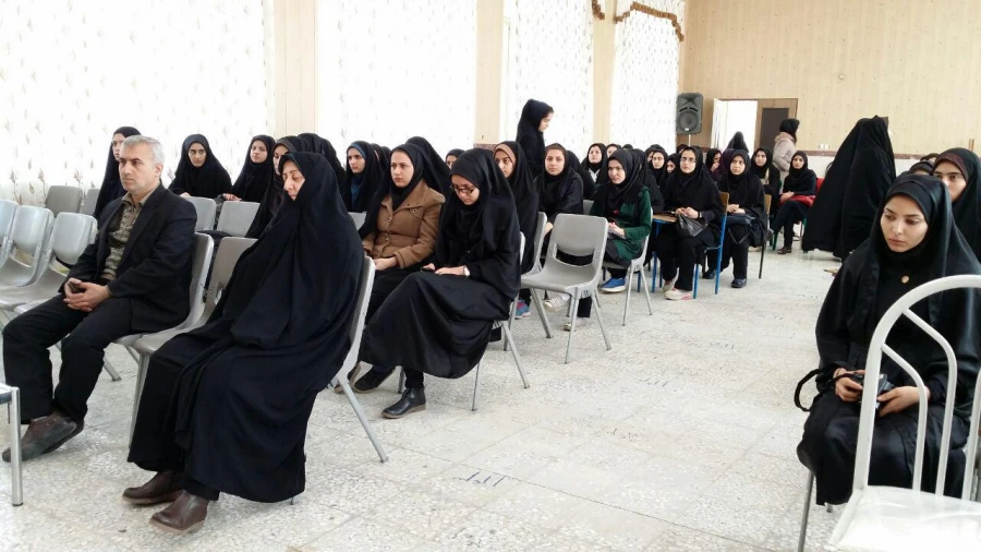 با حضور نمایندگان دفتر نهاد رهبری در دانشگاه برگزار شد .

تریبون آزاد با موضوع انتخابات در دانشگاه فرهنگیان کردستان 6