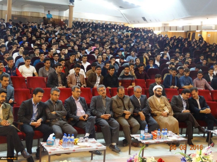 برپایی مراسم دانشگاه فرهنگیان کردستان 

هفته ی آموزش و  روز معلم   3