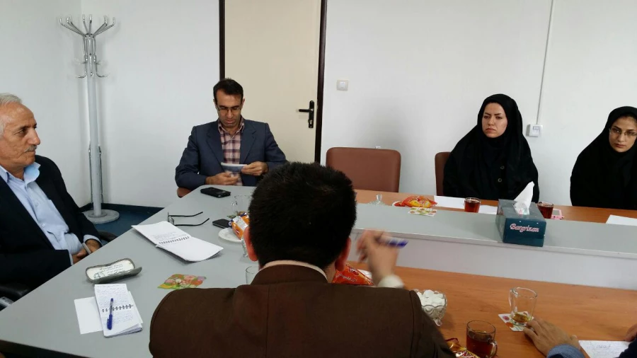 برگزاری جلسه شورای صنفی رفاهی 

پردیس های استان کردستان  2