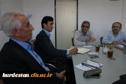 حضور سردبیر مجله رشد معلم در دانشگاه  فرهنگیان

مصاحبه و گفت و گو با مدیریت و روسای پردیس های دانشگاه فرهنگیان کردستان  2