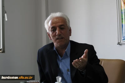 حضور سردبیر مجله رشد معلم در دانشگاه  فرهنگیان

مصاحبه و گفت و گو با مدیریت و روسای پردیس های دانشگاه فرهنگیان کردستان