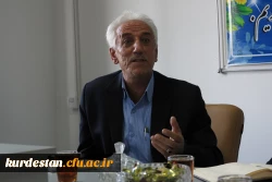 حضور سردبیر مجله رشد معلم در دانشگاه  فرهنگیان

مصاحبه و گفت و گو با مدیریت و روسای پردیس های دانشگاه فرهنگیان کردستان  3