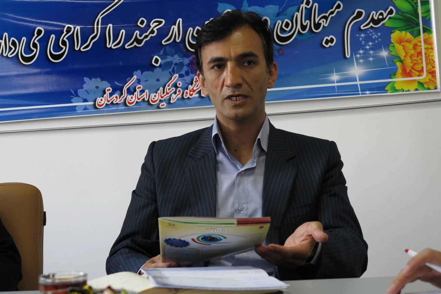 حضور سردبیر مجله رشد معلم در دانشگاه  فرهنگیان

مصاحبه و گفت و گو با مدیریت و روسای پردیس های دانشگاه فرهنگیان کردستان  9