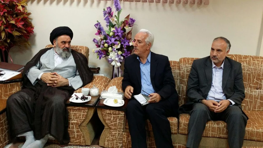 امروز سه شنبه 5 مرداد ماه 

دیدار مدیریت دانشگاه فرهنگیان و تنی چند از مسؤلین این دانشگاه با نماینده ی مقام معظم رهبری در استان 12