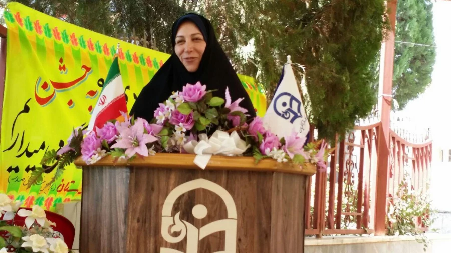 با حضور میریت امور پردیس های استان کردستان صورت گرفت 
مراسم بدرقه ی دانش آموختگان 91  پردیس دخترانه ی بنت الهدی صدر کردستان برای حضور در جشن فارغ التحصیلی دانشگاه فرهنگیان سراسر کشور در مشهد مقدس 4