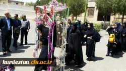 با حضور میریت امور پردیس های استان کردستان صورت گرفت 
مراسم بدرقه ی دانش آموختگان 91  پردیس دخترانه ی بنت الهدی صدر کردستان برای حضور در جشن فارغ التحصیلی دانشگاه فرهنگیان سراسر کشور در مشهد مقدس 8
