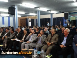 مدیرکل امور اجتماعی دانشگاه فرهنگیان کشور:
معلمان باید در گسترش مشی دانش آفرینی در جامعه نقش ویژه ای ایفا کنند
 2