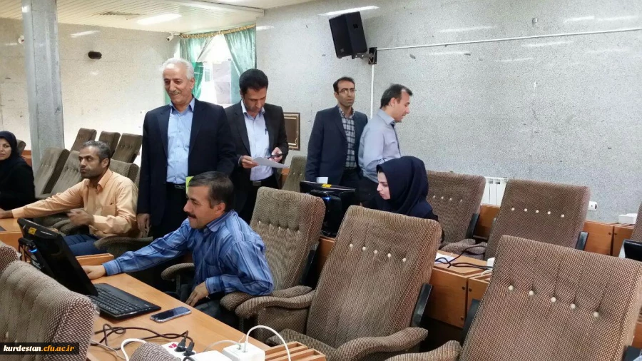 برگزاری آزمون اخذ گواهی صلاحیت سرپرستان شبانه روزی

همزمان با سراسر کشور در دانشگاه فرهنگیان کردستان 2