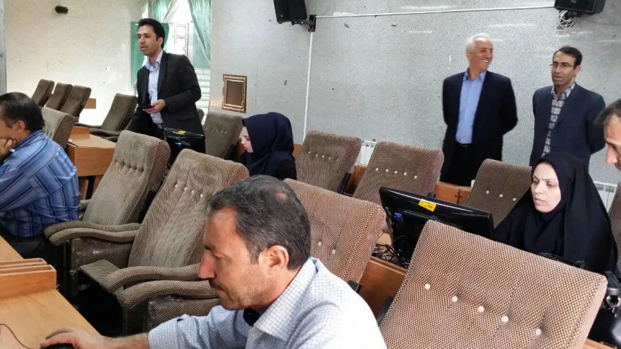 برگزاری آزمون اخذ گواهی صلاحیت سرپرستان شبانه روزی

همزمان با سراسر کشور در دانشگاه فرهنگیان کردستان 2