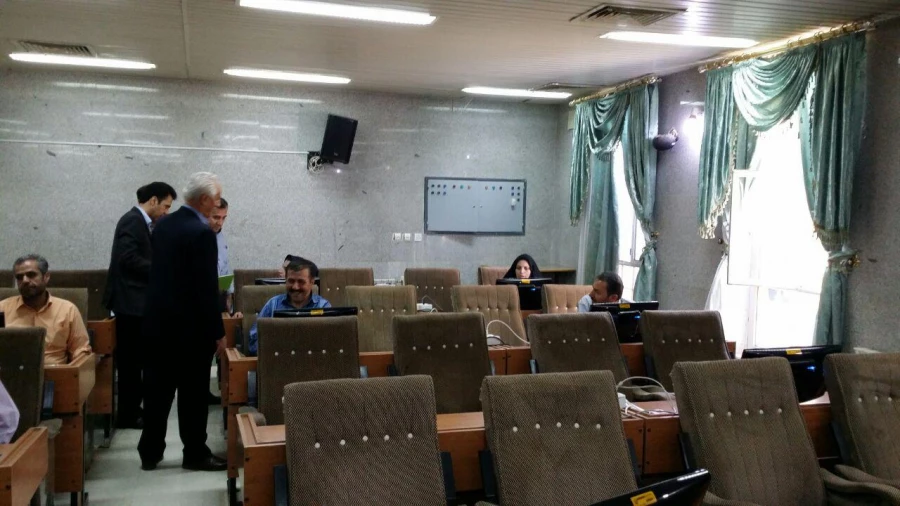 برگزاری آزمون اخذ گواهی صلاحیت سرپرستان شبانه روزی

همزمان با سراسر کشور در دانشگاه فرهنگیان کردستان 2