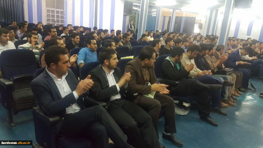 نشست علمی راهکارهای اعتلای کیفیت آموزش در دانشگاه فرهنگیان 8