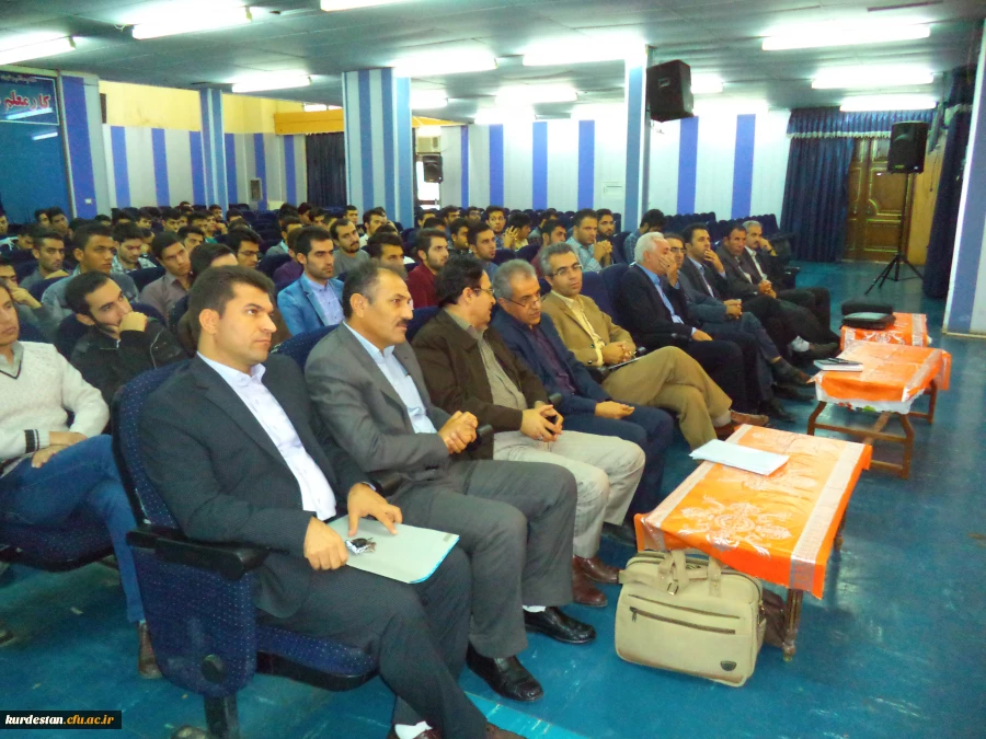 نشست علمی راهکارهای اعتلای کیفیت آموزش در دانشگاه فرهنگیان 7