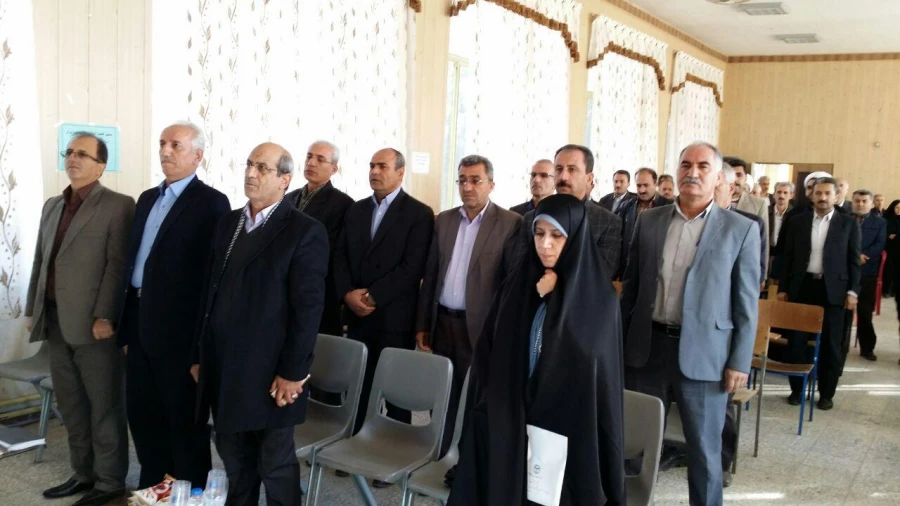 امروز اول آذرماه 95 در پردیس بنت الهدی صدر سنندج برگزار گردید

مراسم تودیع و معارفه سرپرست پردیس بنت الهدی صدر کردستان 2