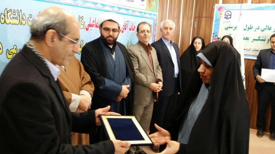 امروز اول آذرماه 95 در پردیس بنت الهدی صدر سنندج برگزار گردید

مراسم تودیع و معارفه سرپرست پردیس بنت الهدی صدر کردستان 6