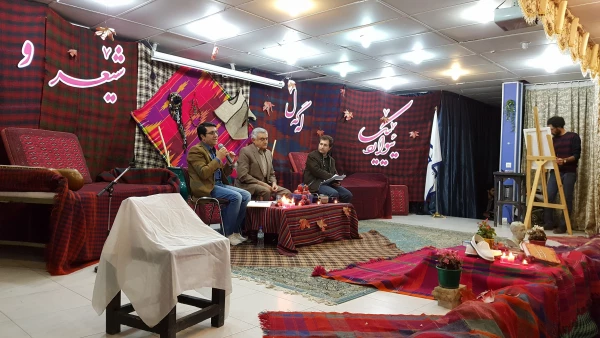 سومین نشست شعر و داستان در دانشگاه فرهنگیان کردستان برگزار شد

سومین نشست شعر و داستان (شیعر و چیروک) دانشگاه فرهنگیان کردستان  2