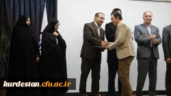 در دانشگاه فرهنگیان استان کردستان برگزار شد:

مراسم بزرگداشت هفته پژوهش،  فناوری و تجیل از پژوهشگران برتر استانی 5