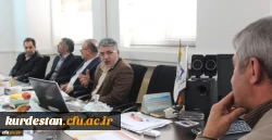 با حضور معاون نظارت و ارزیابی و تضمین کیفیت دانشگاه برگزار شد:

جلسه بررسی روند معرفی و تائید کارمندان نمونه دانشگاه فرهنگیان 2