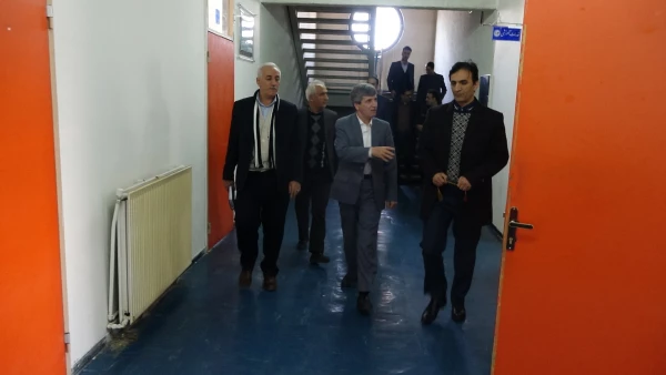 در دانشگاه فرهنگیان کردستان :

حضور نماینده مردم شهرستانهای قروه و دهگلان در دانشگاه فرهنگیان کردستان 5