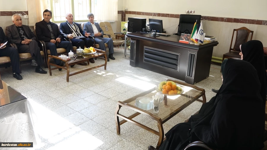 در دانشگاه فرهنگیان کردستان :

حضور نماینده مردم شهرستانهای قروه و دهگلان در دانشگاه فرهنگیان کردستان 5