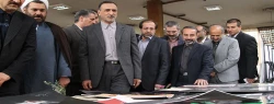 بازدید وزیر آموزش و پرورش از نمایشگاه آثار پرسش مهر 2