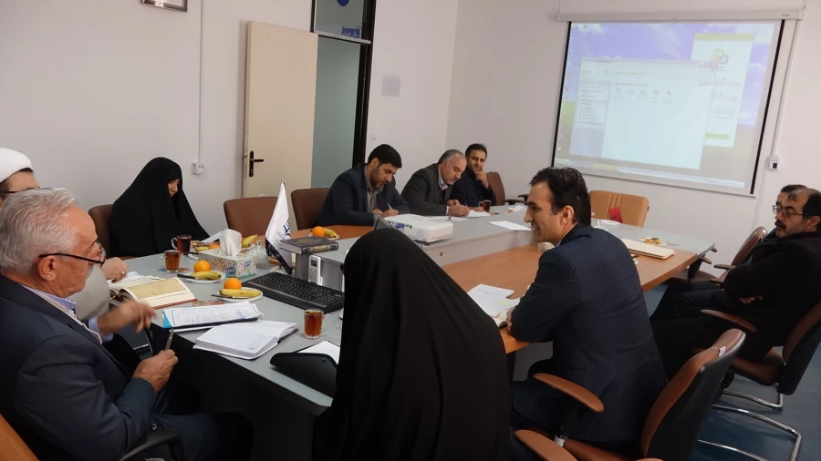 برگزاری جلسه شورای فرهنگی 8