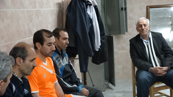 بازدید دکتر معرفی از  روند تمرینات تیم فوتسال  دانشگاه 4