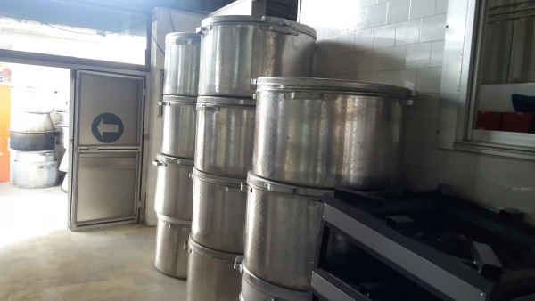 تعمیر و تجهیز آشپزخانه دانشگاه 3