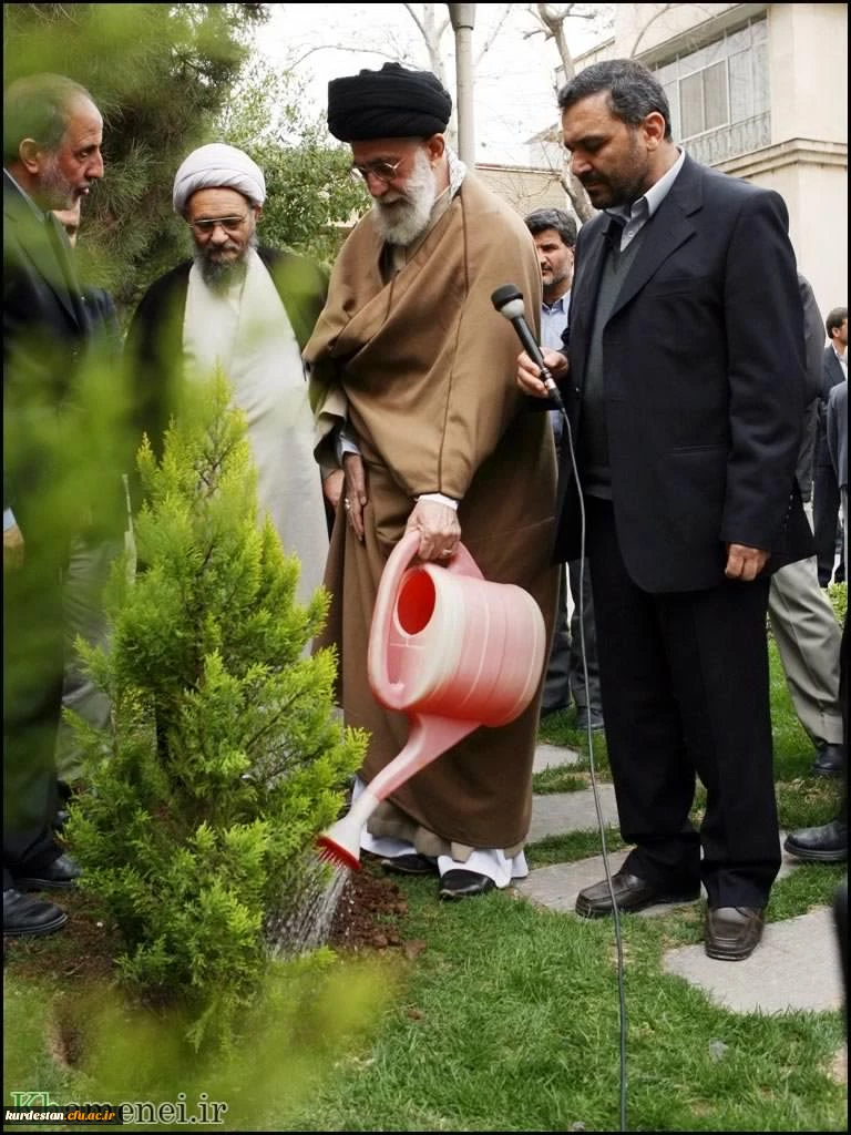 روز درختکاری ۱۵ اسفند