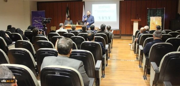 در کارگاه آموزشی روش های تدریس عنوان شد:

معلم پیوند دهنده حیطه دانشی به حیطه عملی و انگیزشی کلاس درس است 2