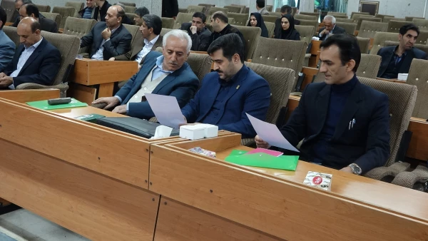 گزارش تصویری؛

اولین دوره بالندگی آموزش حقوقی مدیران دانشگاه فرهنگیان منطقه 5 کشوریی 9