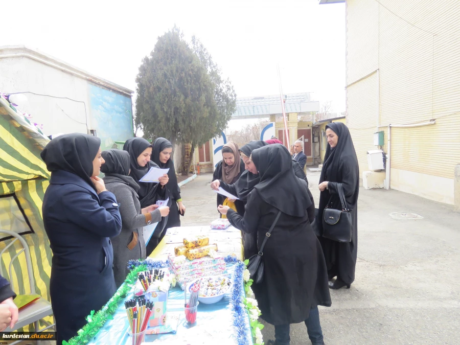 در پردیس بنت الهدی صدر:

برگزاری جشن نیکوکاری بهمت کانون همدلی 3