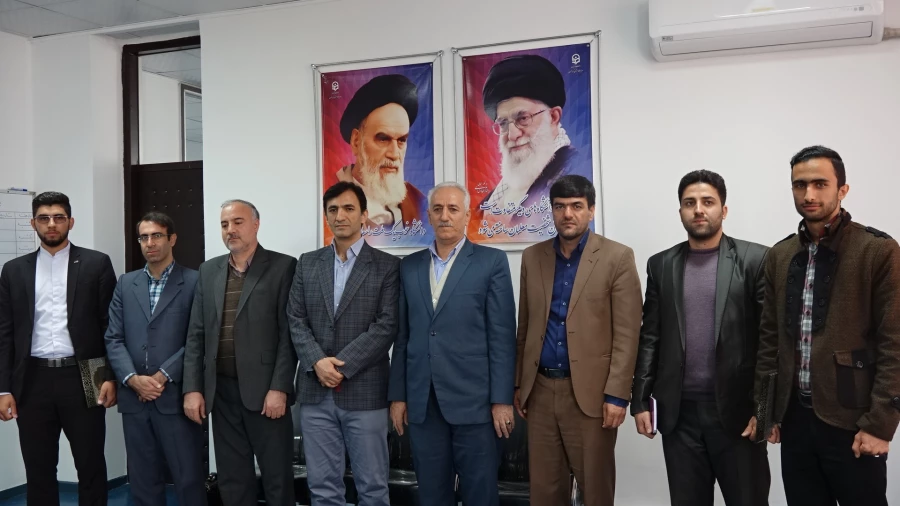 در جلسه شورای فرهنگی دانشگاه فرهنگیان کردستان برگزار شد:

تودیع و معارفه مسئول پایگاه بسیج دانشجویی محمد رسول الله 2