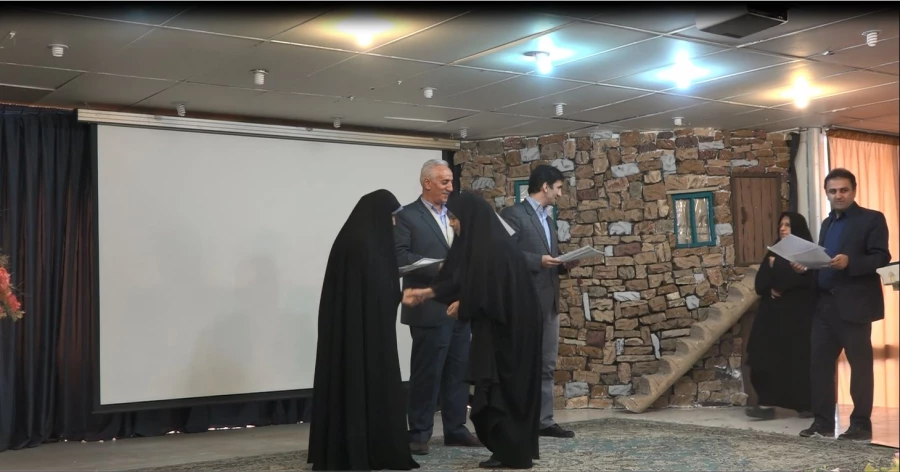 آخرین جلسه سال 95 دانشگاه فرهنگیان کردستان 12