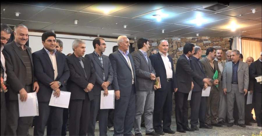 آخرین جلسه سال 95 دانشگاه فرهنگیان کردستان 16