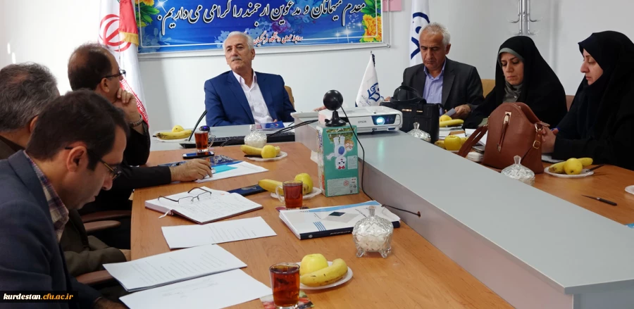 در مدیریت دانشگاه فرهنگیان کردستان برگزار شد:

جلسه تجزیه و تحلیل شیوه نامه جامع توسعه آموزشی 2