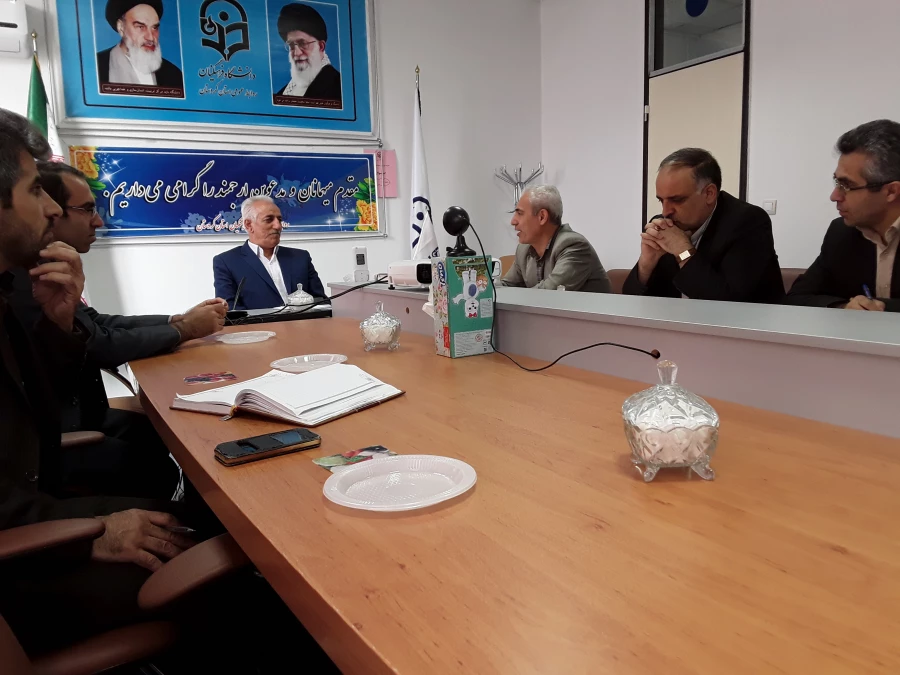 برگزاری دوره های ضمن خدمت