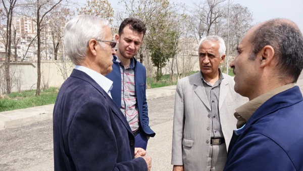 توصیه های دکتر بیژن ذوالفقار نسب در خصوص؛ 

احداث زمین چمن مصنوعی دانشگاه فرهنگیان کردستان 4